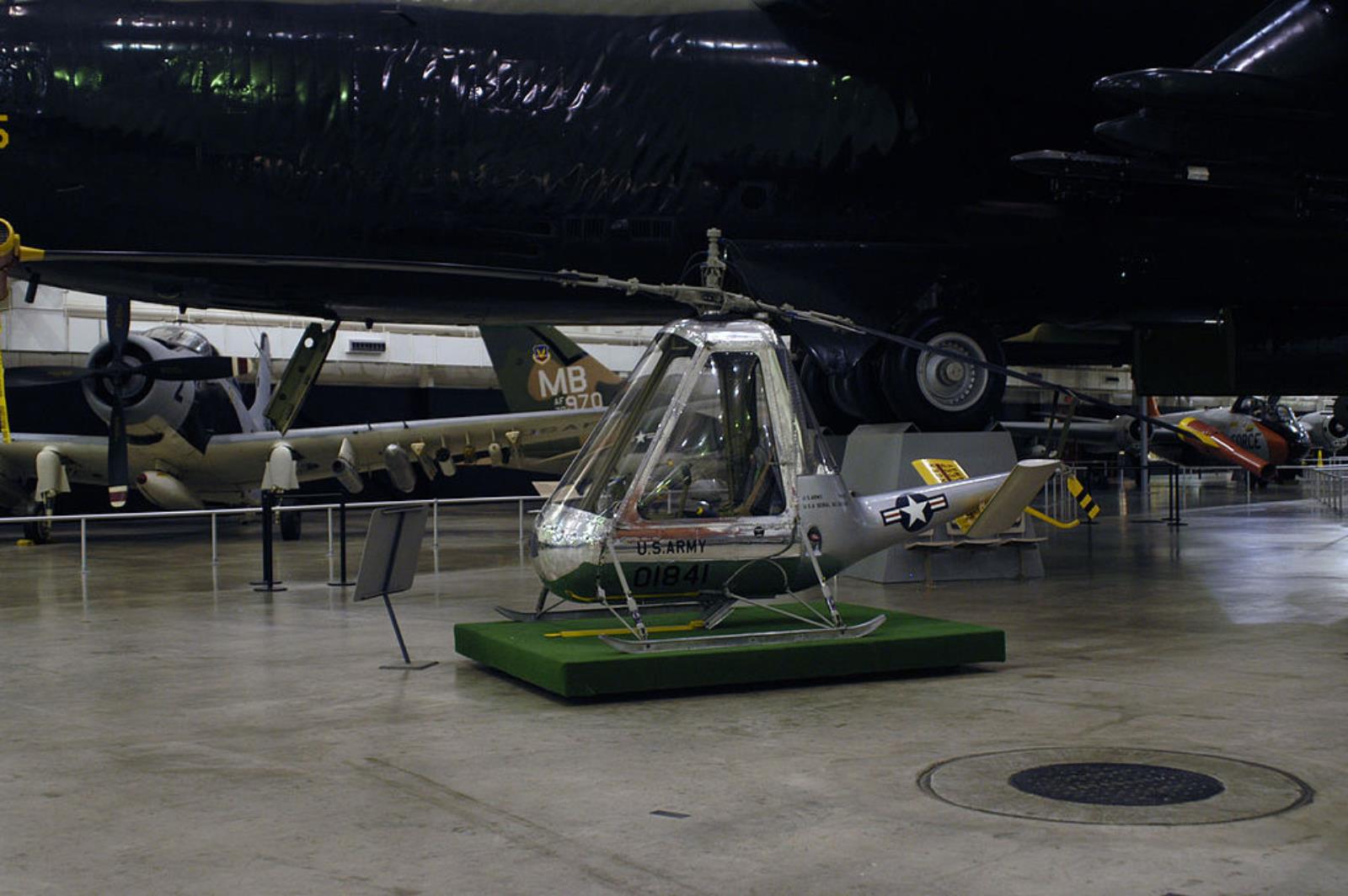 Helikopter rodem z kreskówki. Armia USA i jej XH-26 z silnikami odrzutowymi na śmigłach