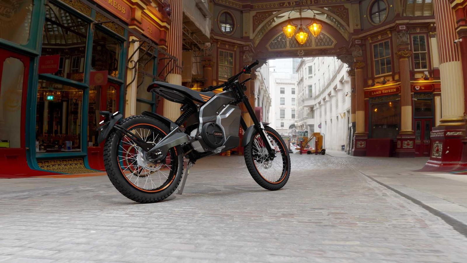 Elektryczny motocykl F80 od Caofen. Chińska firma zawita do Europy z przytupem