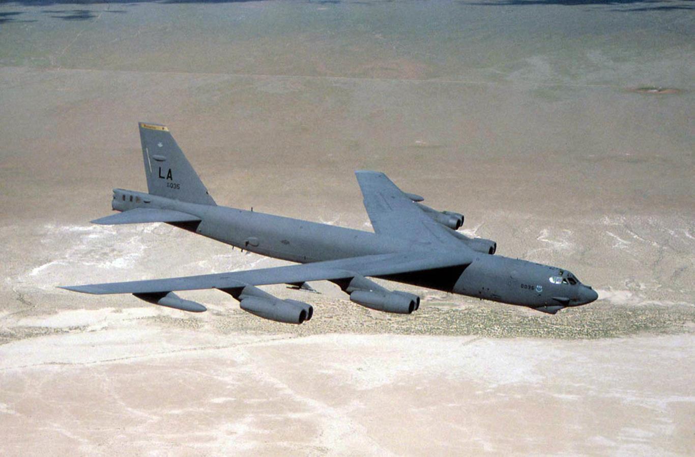 Strategiczne bombowce B-52 Stratofortress będą najdłużej wykorzystywanymi samolotami wojskowymi