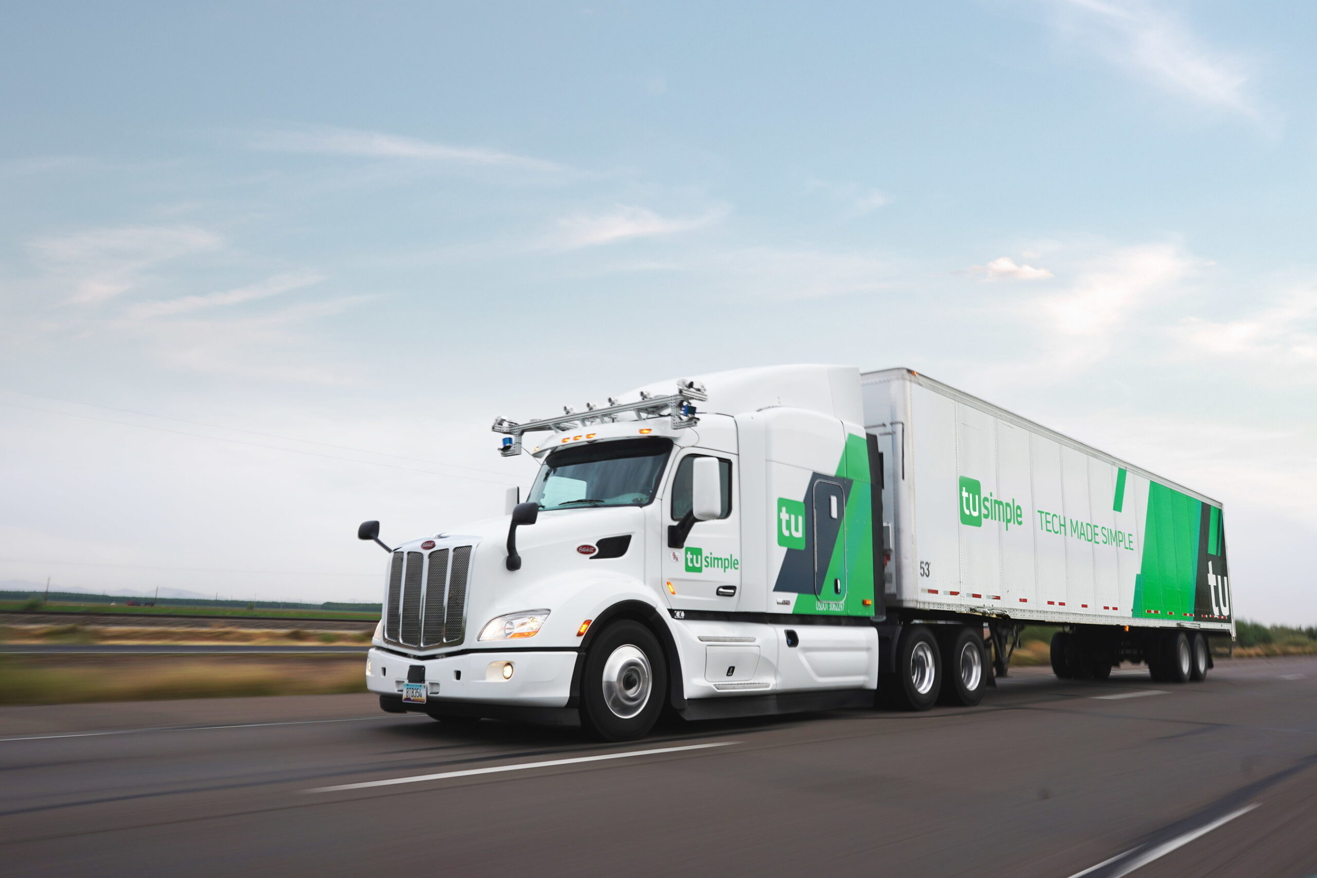 Firma TuSimple zaliczyła pierwszy test drogowy swojej autonomicznej ciężarówki