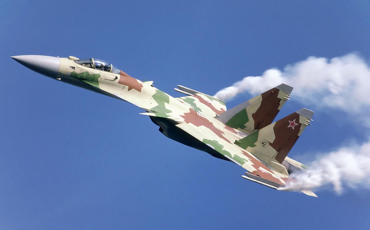 Najnowszy rosyjski myśliwiec zestrzelony, zdjęcia wraku Su-35,