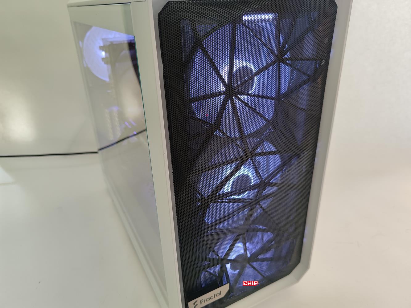 test Fractal Design Meshify 2 RGB White TG Clear Tint, recenzja Fractal Design Meshify 2 RGB White TG Clear Tint, opinia Fractal Design Meshify 2 RGB White TG Clear Tint