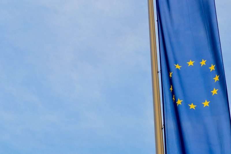 Unia Europejska nałożyła na Intela 400 mln dolarów kary za blokowanie konkurencji