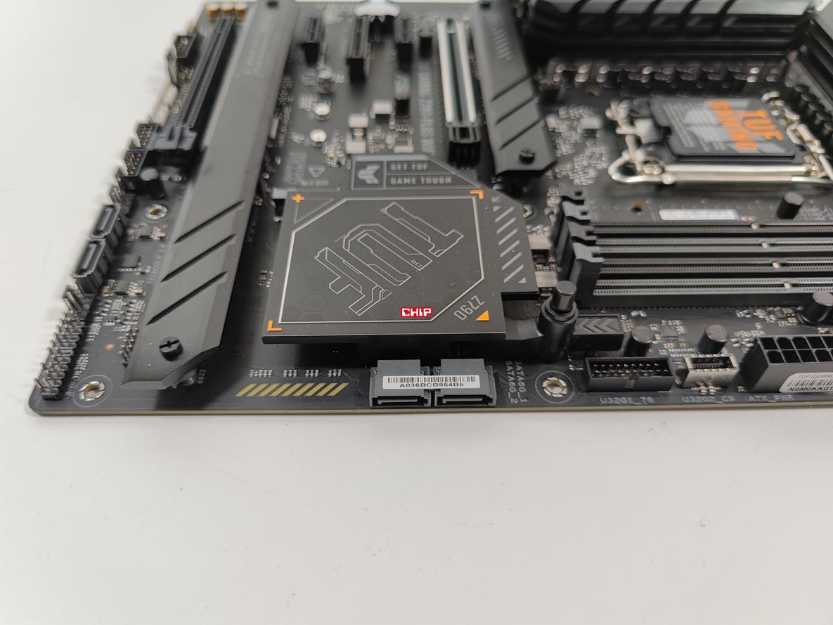 test Asus TUF Gaming Z790-Plus WIFI D4, recenzja Asus TUF Gaming Z790-Plus WIFI D4, opinia Asus TUF Gaming Z790-Plus WIFI D4