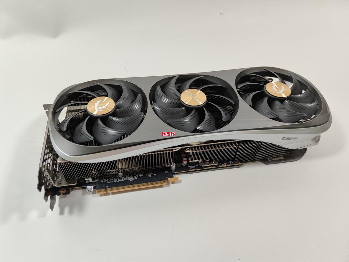 test ZOTAC GeForce RTX 4090 AMP Extreme AIRO, recenzja ZOTAC GeForce RTX 4090 AMP Extreme AIRO, opinia ZOTAC GeForce RTX 4090 AMP Extreme AIRO