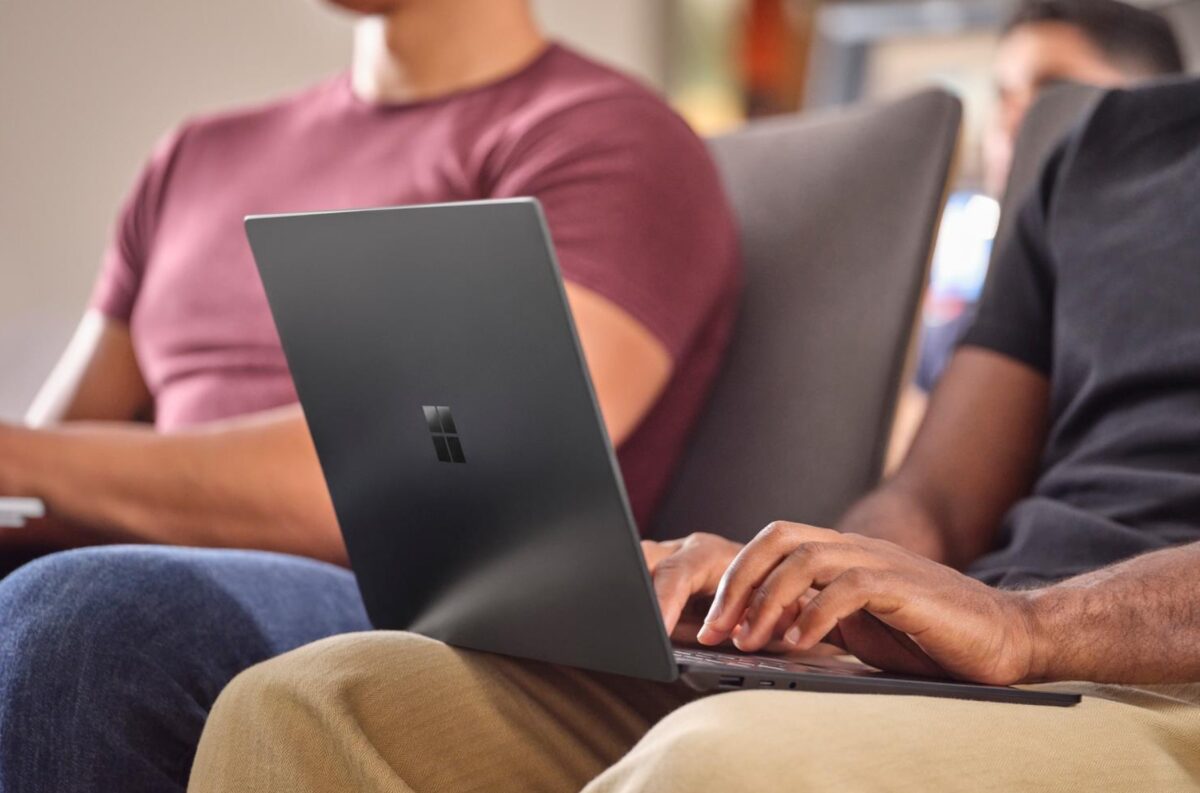 Ktoś wypaplał wszystko o nowych laptopach Microsoft Surface. Premiera sprzętu już 21 września