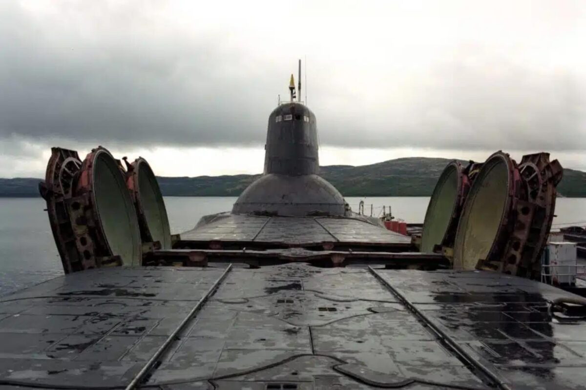 Największy okręt podwodny na świecie kończy służbę. Rosja postawiła krzyżyk na ostatnim Typhoonie