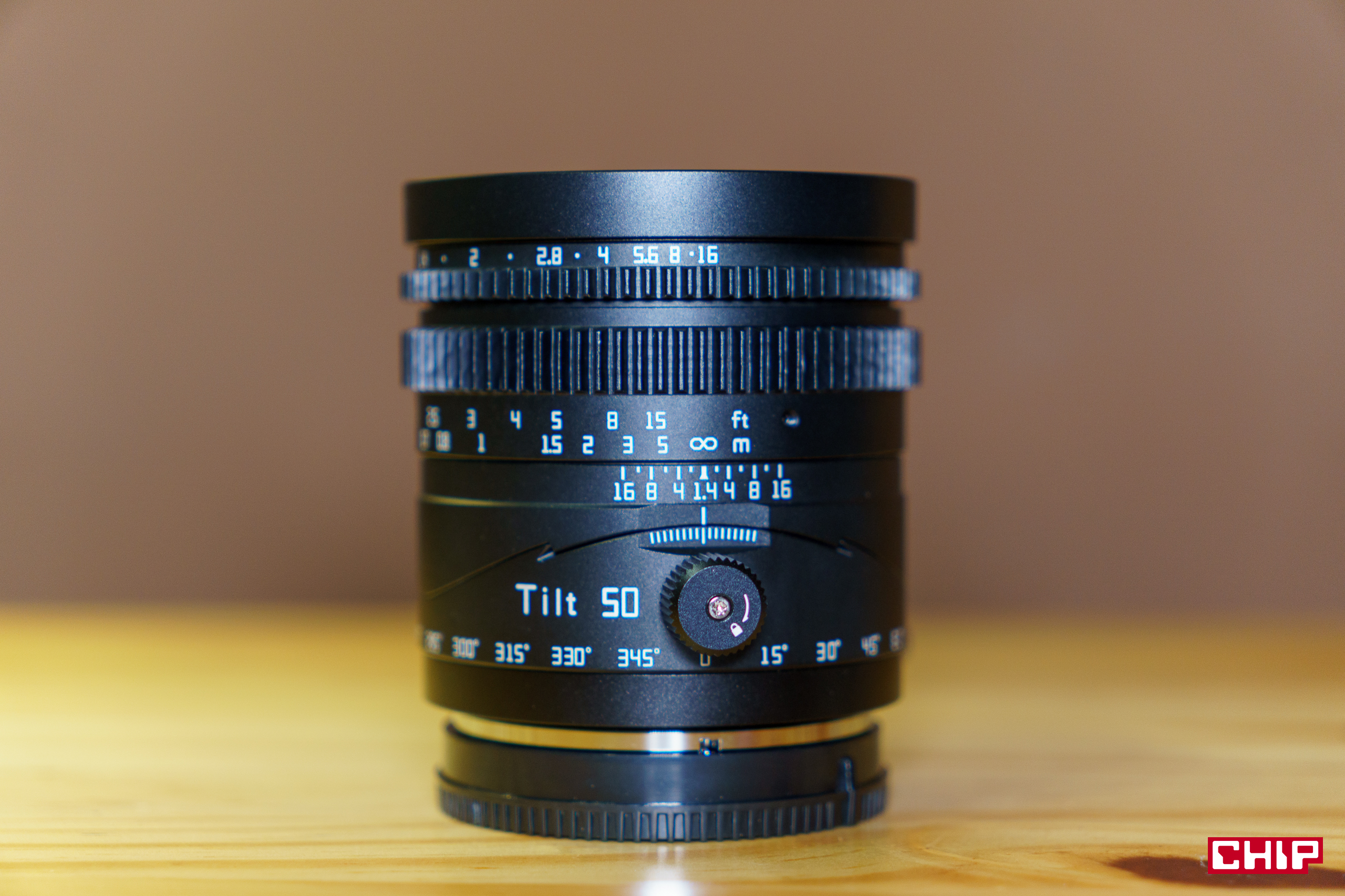 TTArtisan Tilt 50 mm f/1.4