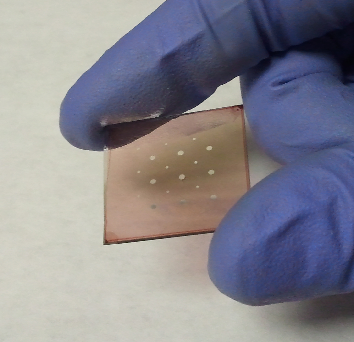 Tanie panele słoneczne nadchodzą? Wskazali brakujące ogniwo w… ogniwach organicznych