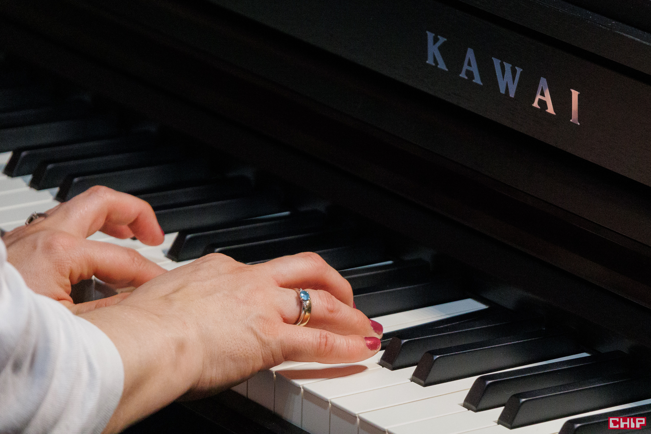 Canon EOS R50 sample