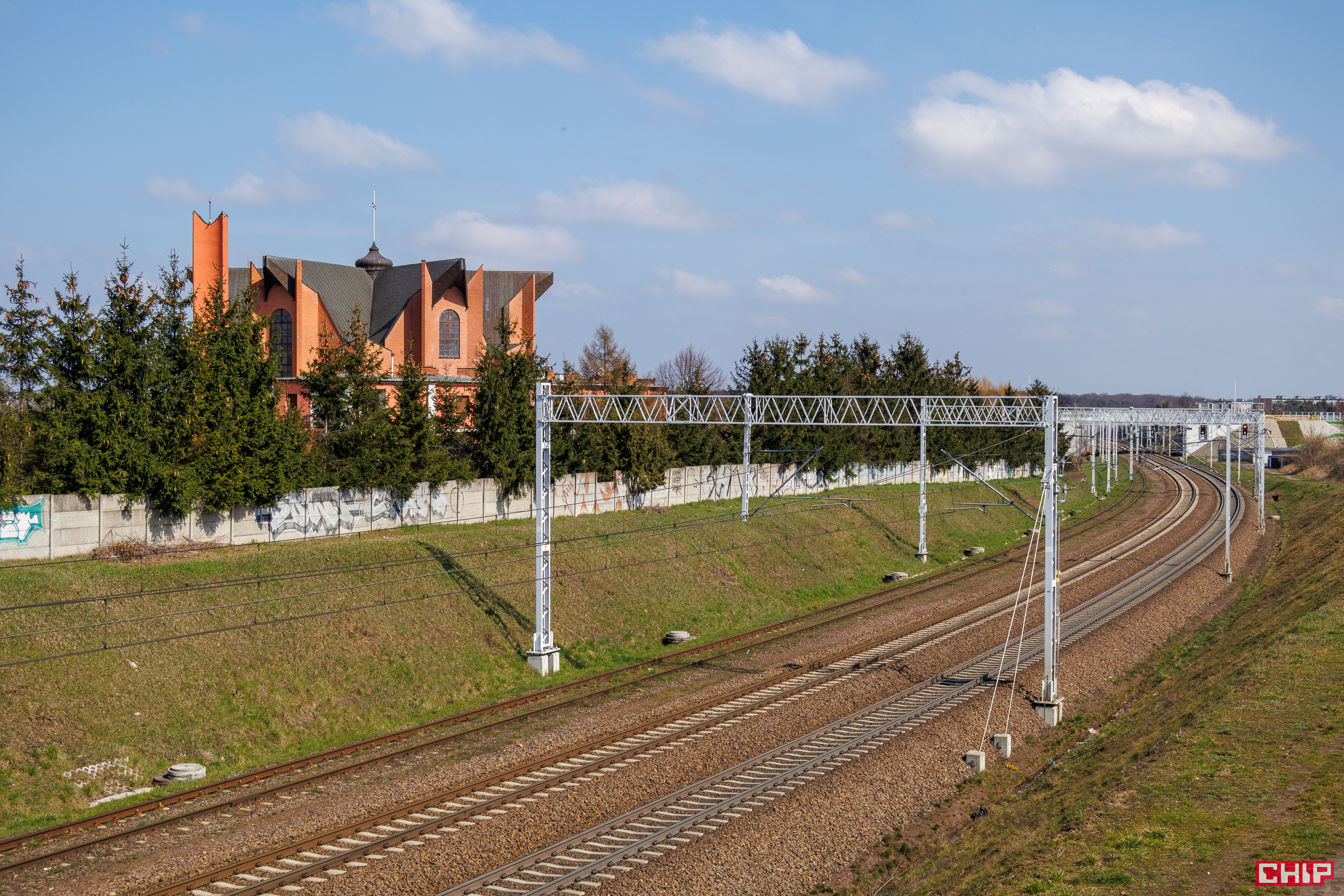 Canon EOS R50 sample