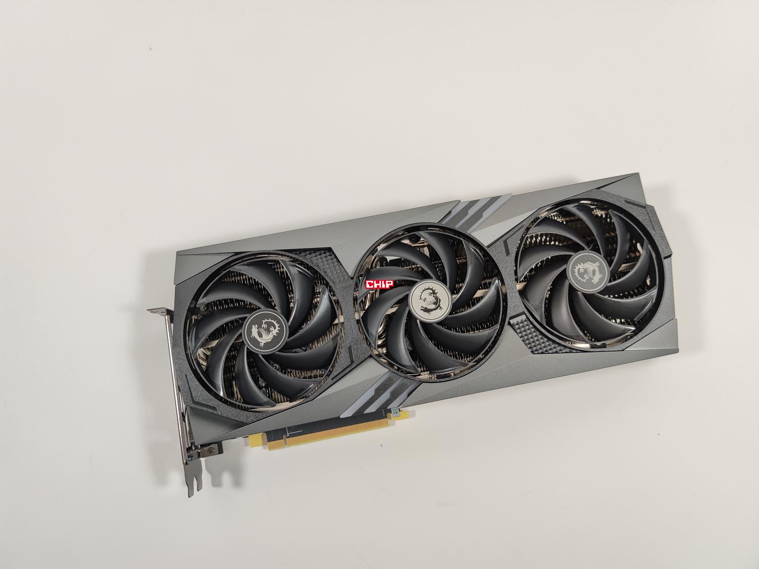 test MSI GeForce RTX 4070 Gaming X Trio, recenzja MSI GeForce RTX 4070 Gaming X Trio, opinia MSI GeForce RTX 4070 Gaming X Trio