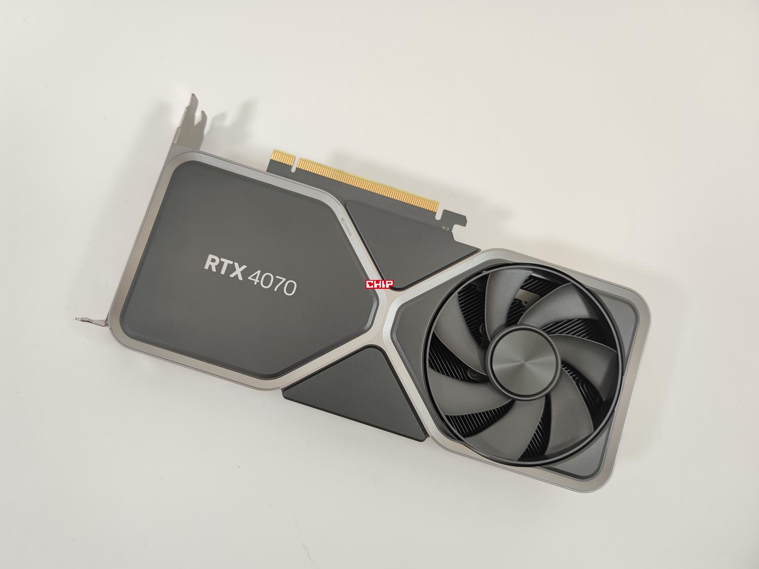 test Nvidia GeForce RTX 4070 Founders Edition, recenzja Nvidia GeForce RTX 4070 Founders Edition, opinia Nvidia GeForce RTX 4070 Founders Edition