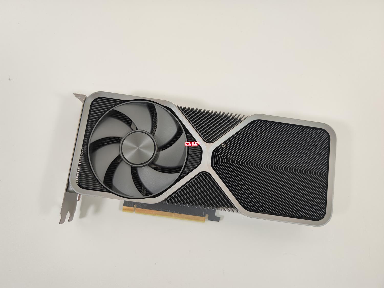 test Nvidia GeForce RTX 4070 Founders Edition, recenzja Nvidia GeForce RTX 4070 Founders Edition, opinia Nvidia GeForce RTX 4070 Founders Edition