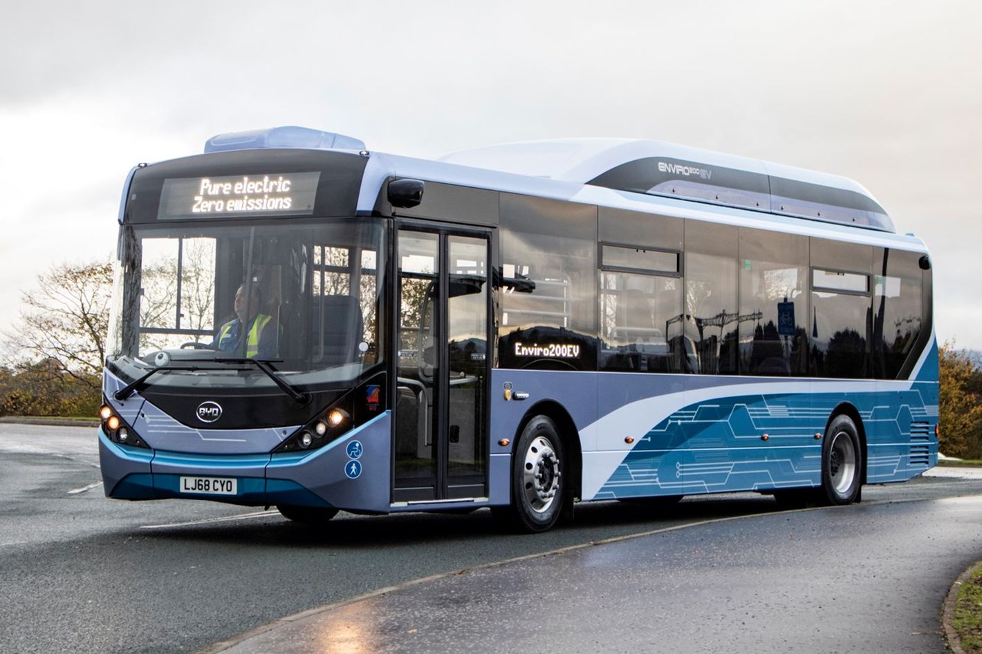 Autonomiczny bus Enviro200EV