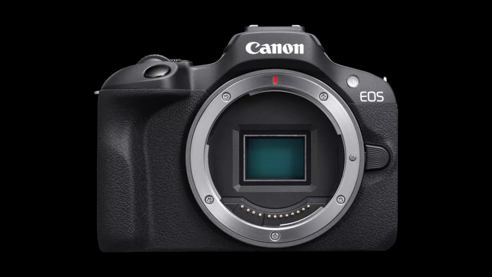 Canon EOS R100