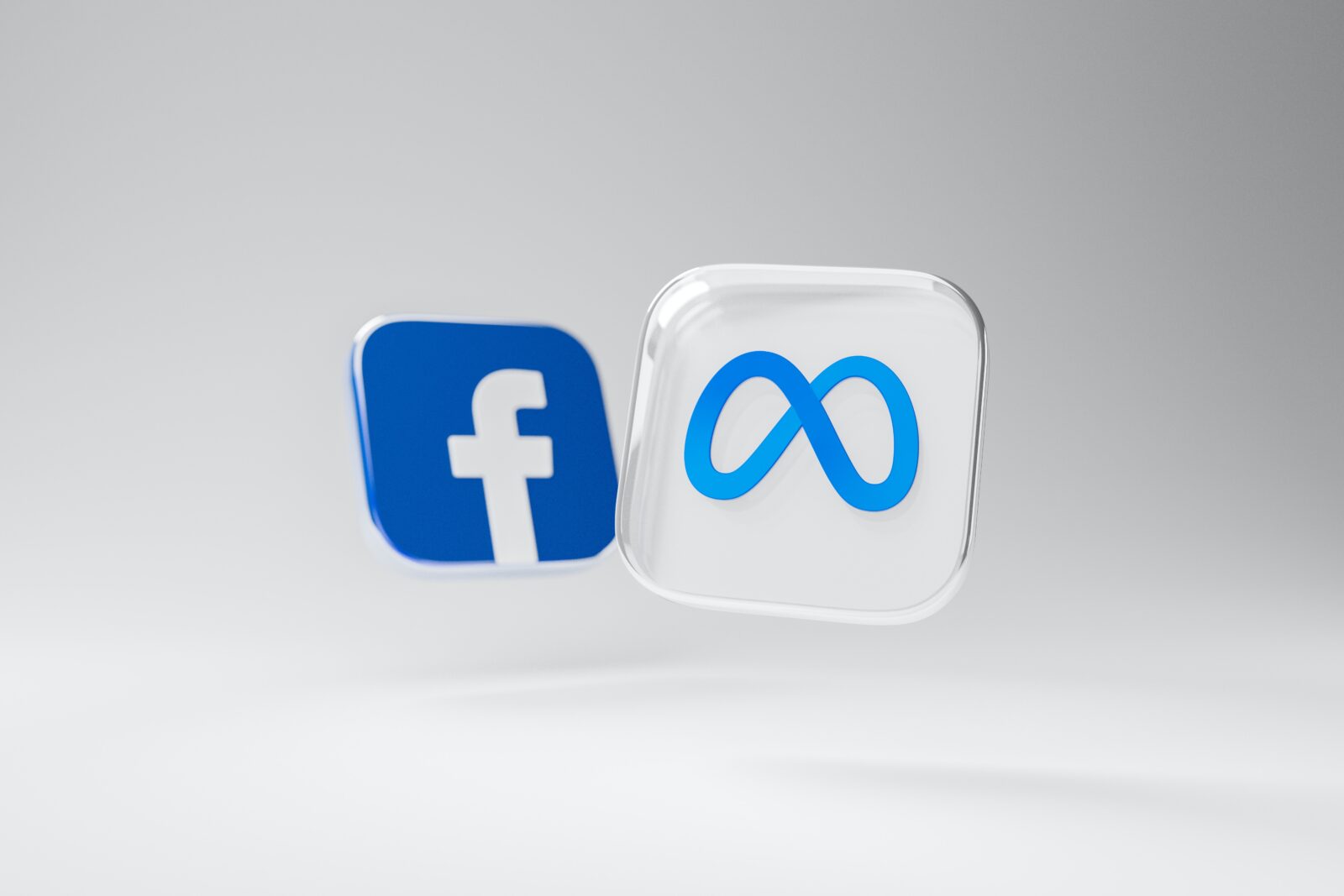 Facebook prosi o dostęp do zdjęć z galerii. Meta AI chce analizować nieopublikowane fotografie