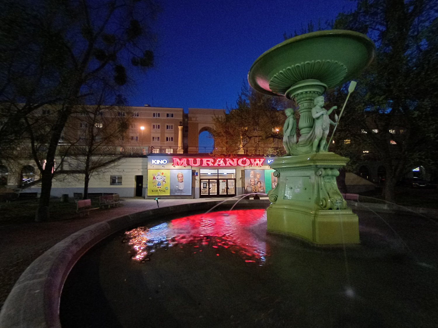 Samsung Galaxy A34 5G - zdjęcie w trybie nocnym, obiektyw ultraszerokokątny