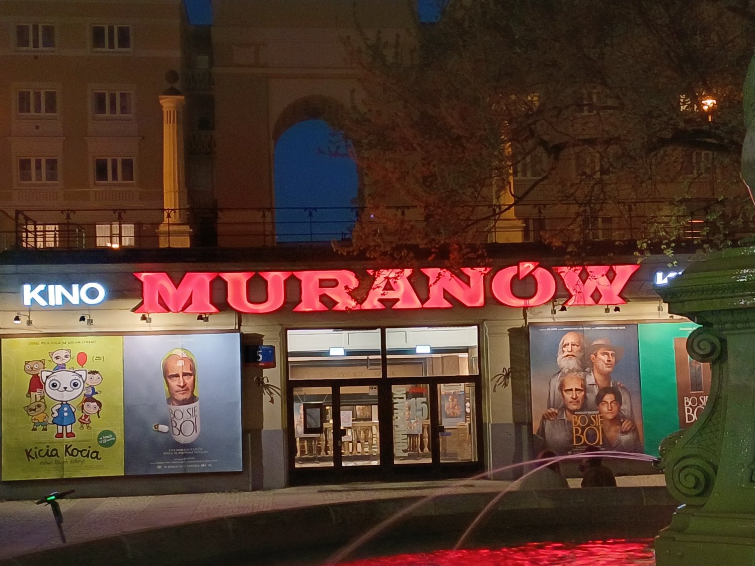 Samsung Galaxy A34 5G - zdjęcie w trybie nocnym, obiektyw główny, zoom 2x