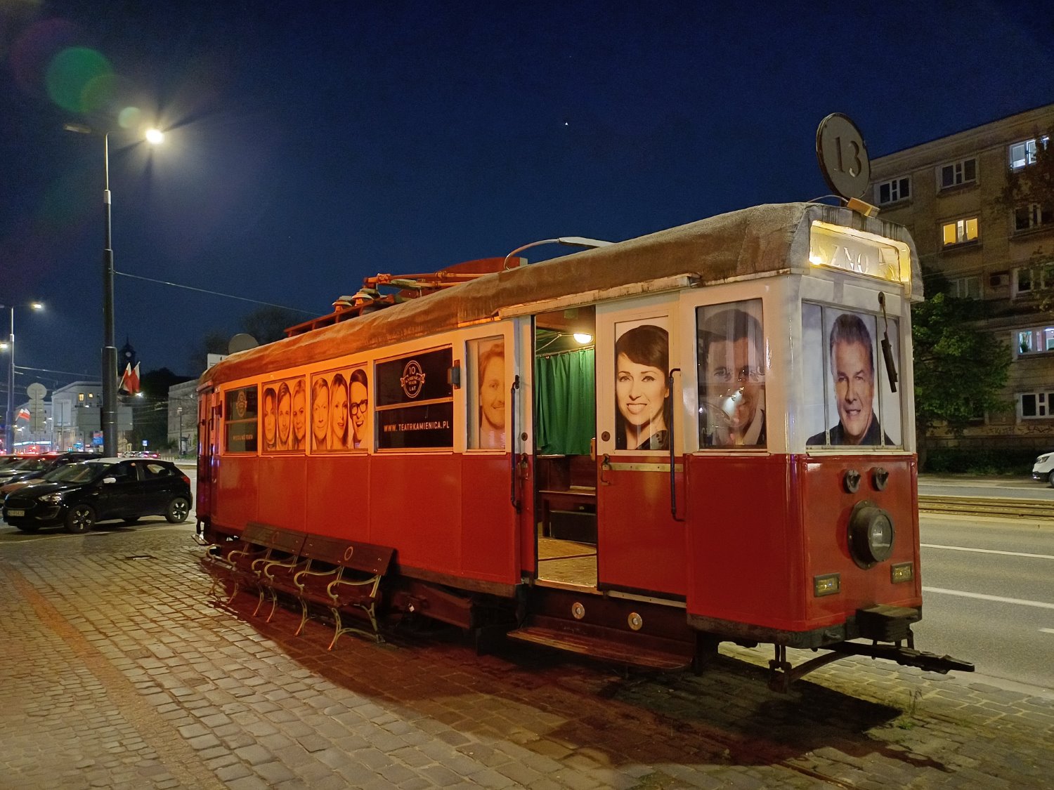 Samsung Galaxy A34 5G - zdjęcie w trybie nocnym, obiektyw główny