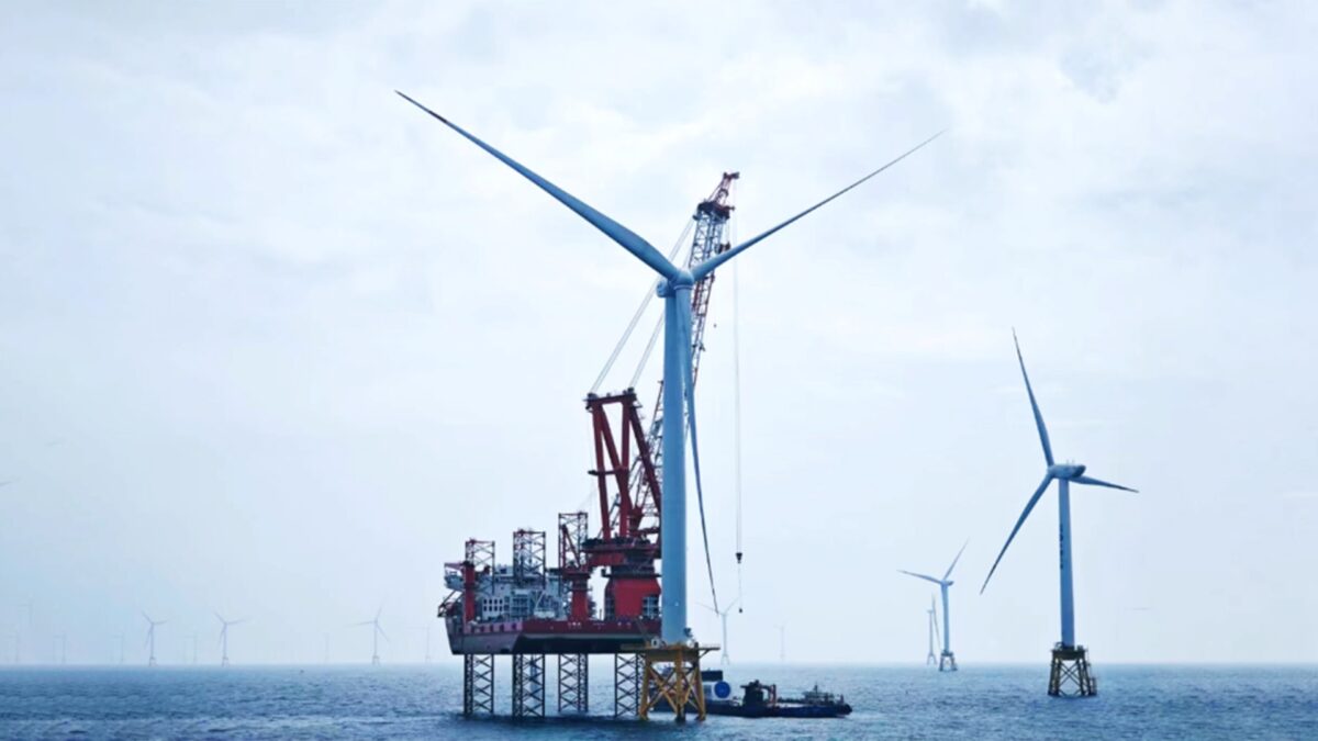 Fiu, fiu, ale bydlę. Chiny pokazały największą turbinę wiatrową na świecie