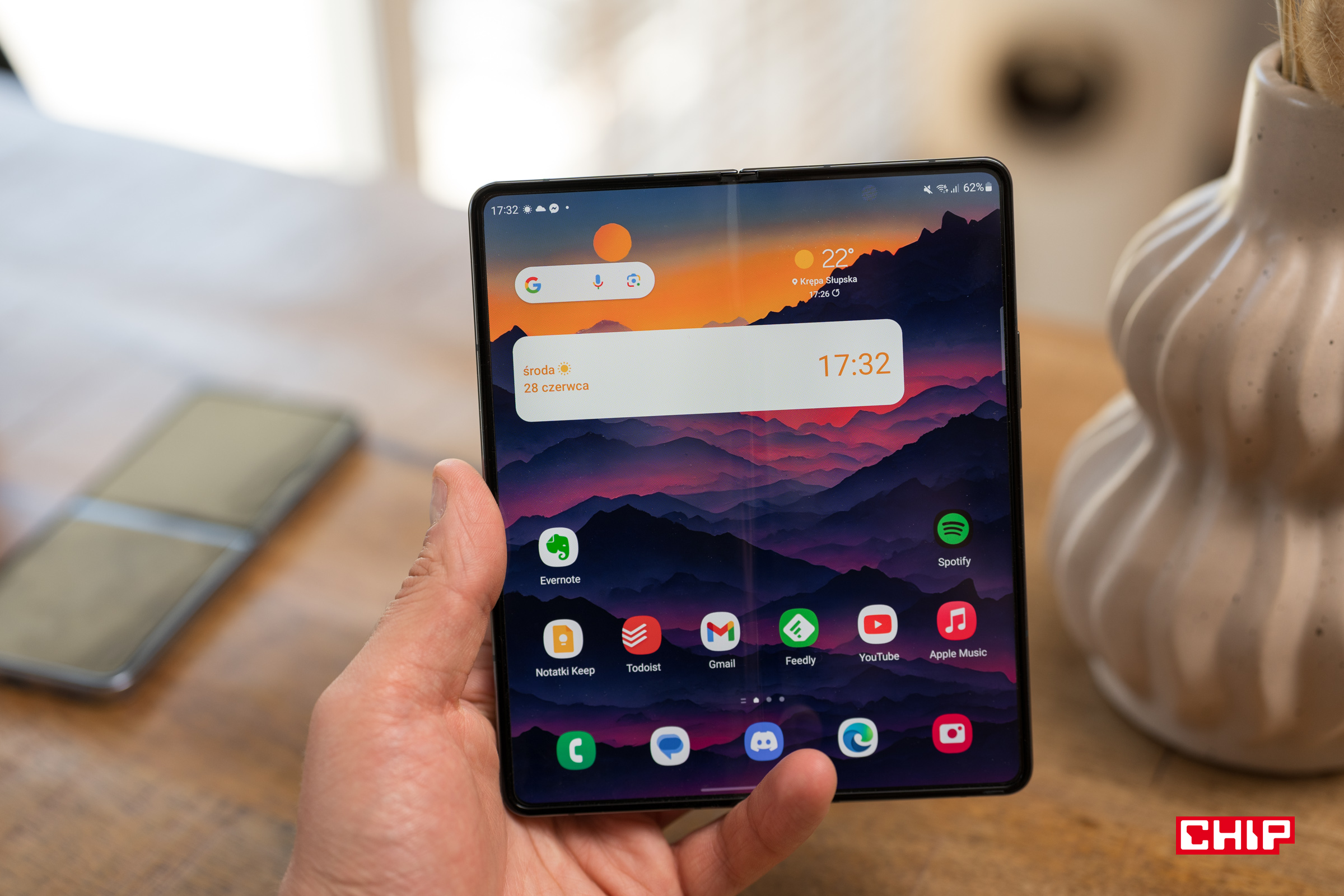 Samsung Galaxy Z Fold 4