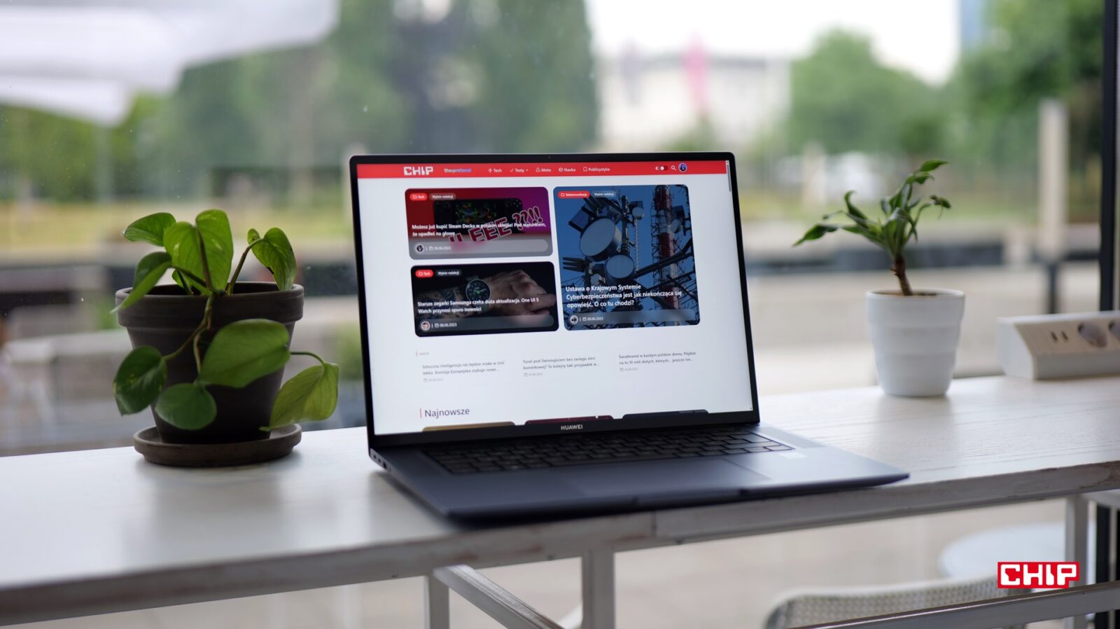 Huawei MateBook 16s - ekran