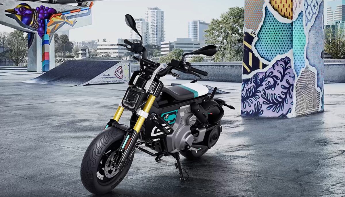 BMW CE 02 to motocykl, o którym będziesz marzyć
