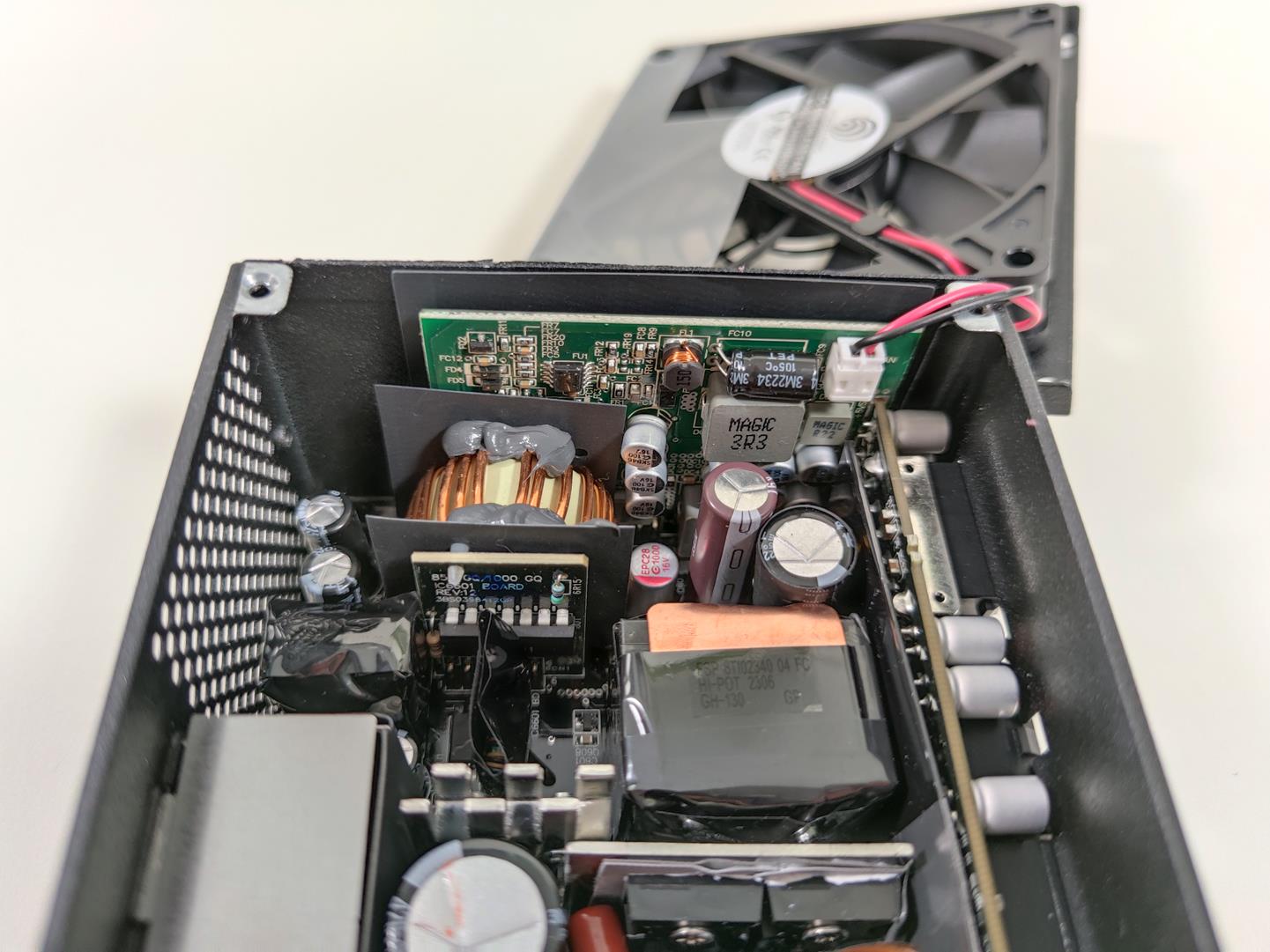 test FSP Dagger PRO ATX3.0(PCIe5.0) 850W, recenzja FSP Dagger PRO ATX3.0(PCIe5.0) 850W, opinia FSP Dagger PRO ATX3.0(PCIe5.0) 850W