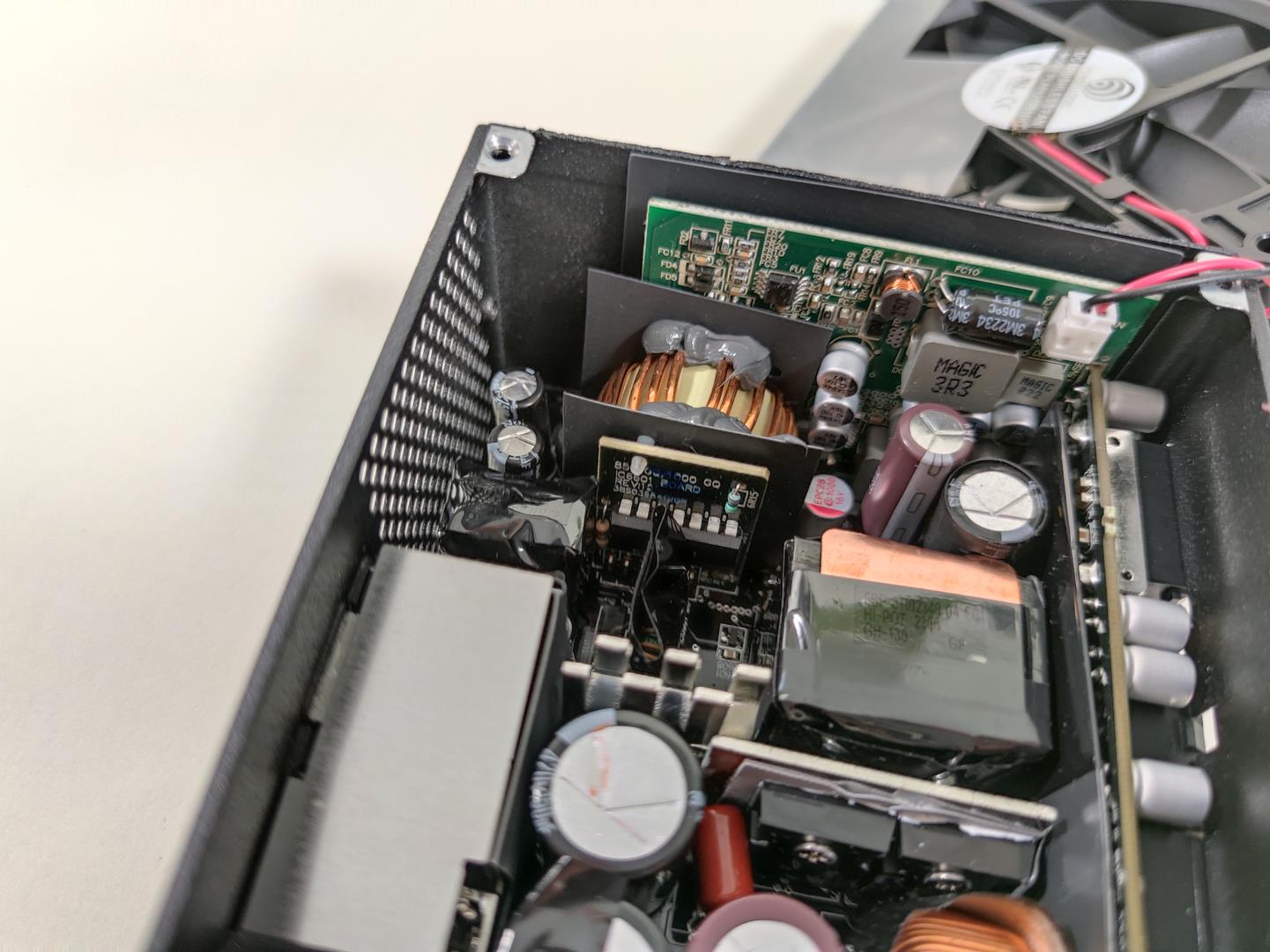 test FSP Dagger PRO ATX3.0(PCIe5.0) 850W, recenzja FSP Dagger PRO ATX3.0(PCIe5.0) 850W, opinia FSP Dagger PRO ATX3.0(PCIe5.0) 850W