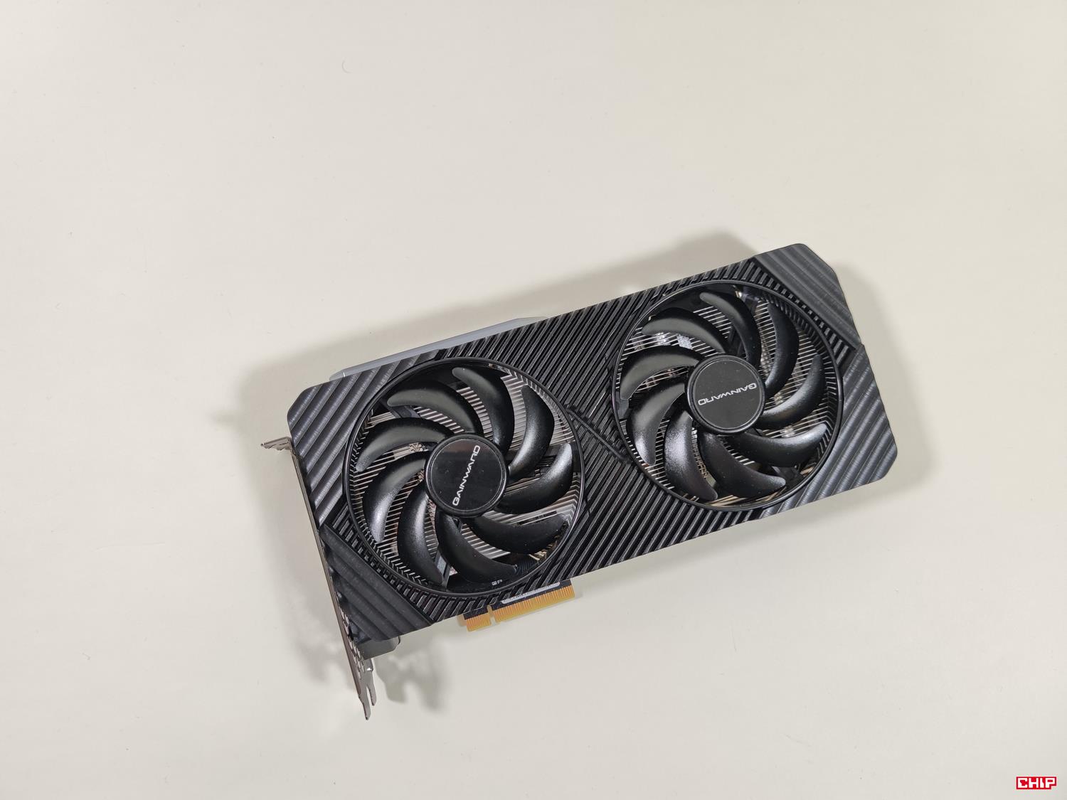 test Gainward GeForce RTX 4060 Ghost, recenzja Gainward GeForce RTX 4060 Ghost, opinia Gainward GeForce RTX 4060 Ghost