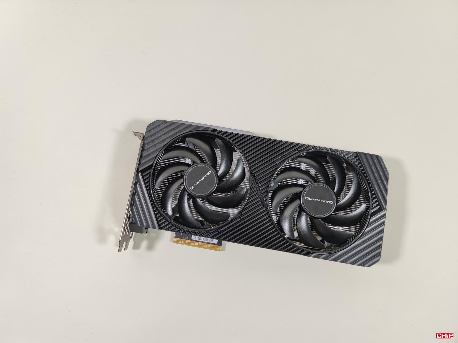 test Gainward GeForce RTX 4060 Ghost, recenzja Gainward GeForce RTX 4060 Ghost, opinia Gainward GeForce RTX 4060 Ghost