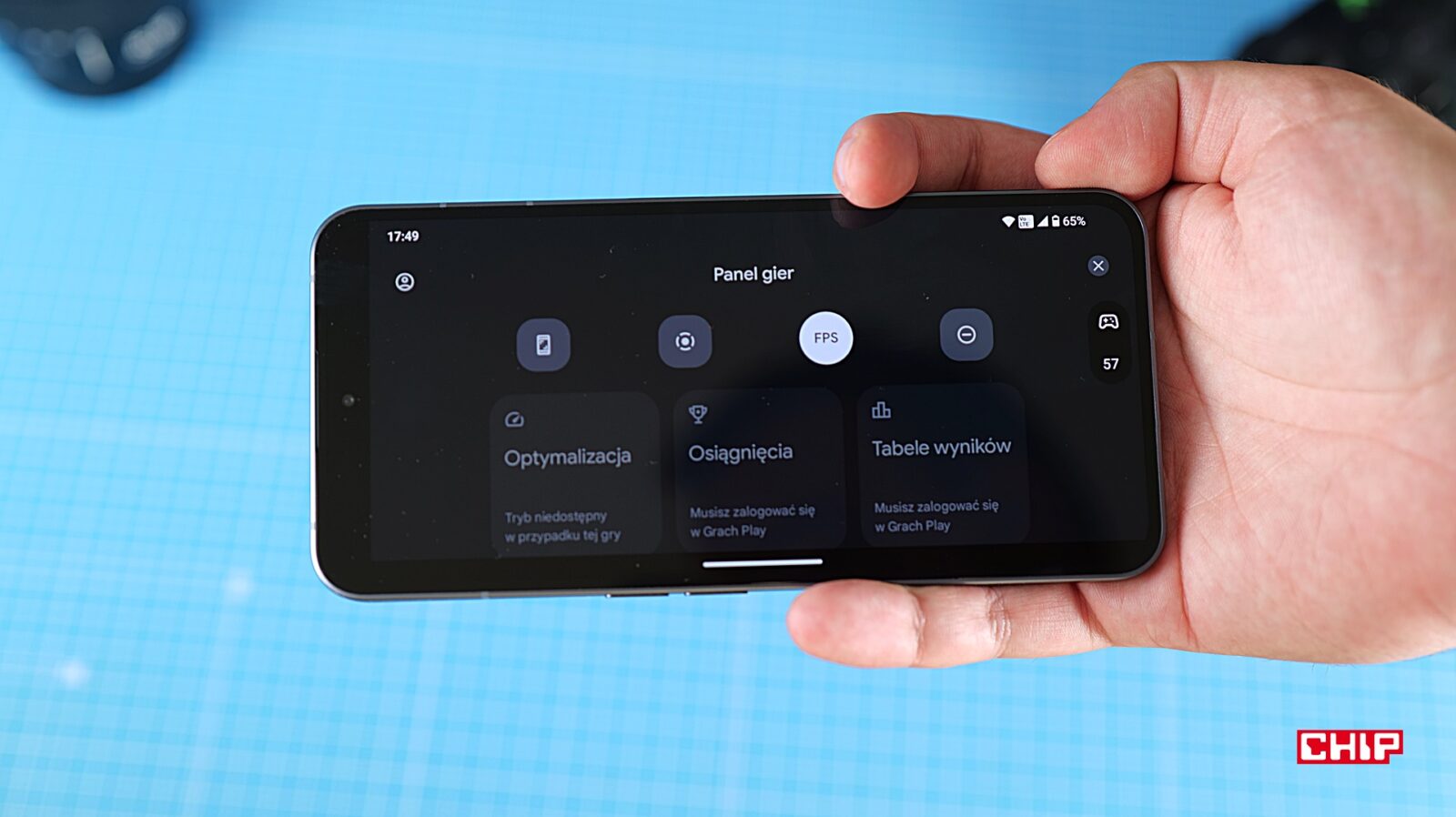 Nothing Phone (2) - panel gier w trakcie rozgrywki