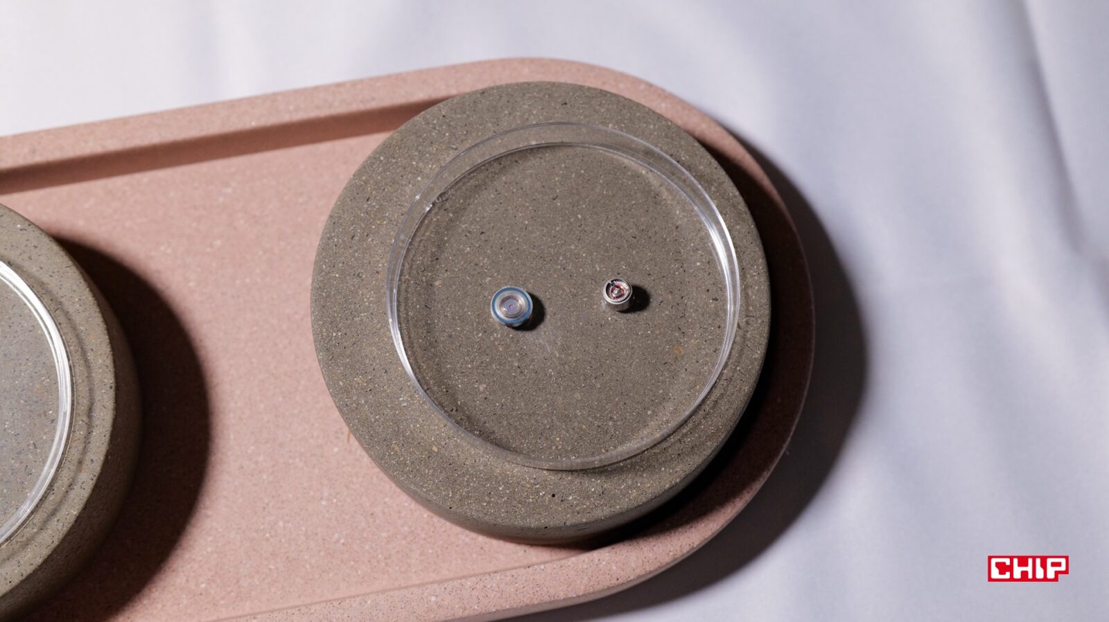 Dynamic Driver X w słuchawkach