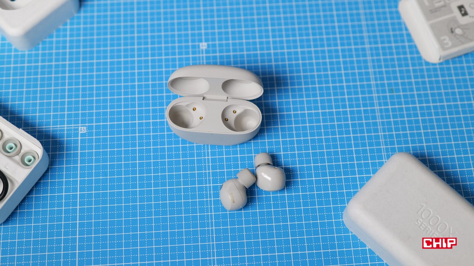 Dodatki do słuchawek Sony WF-1000XM5