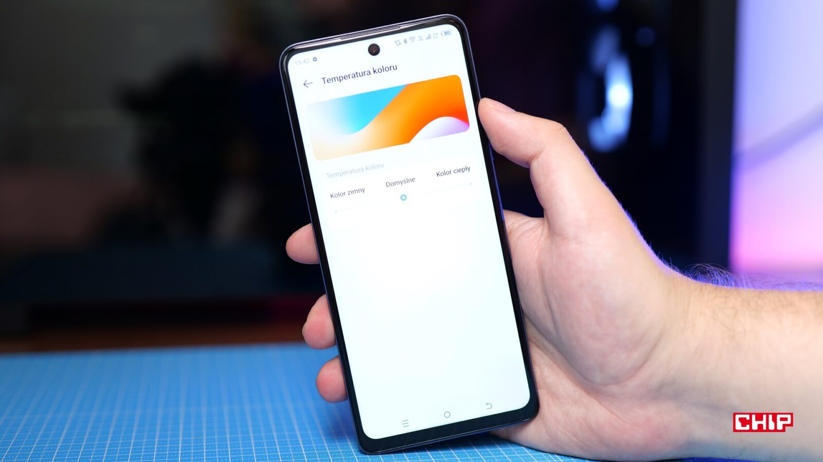 Ustawienia palety barw w Tecno Spark 10 Pro