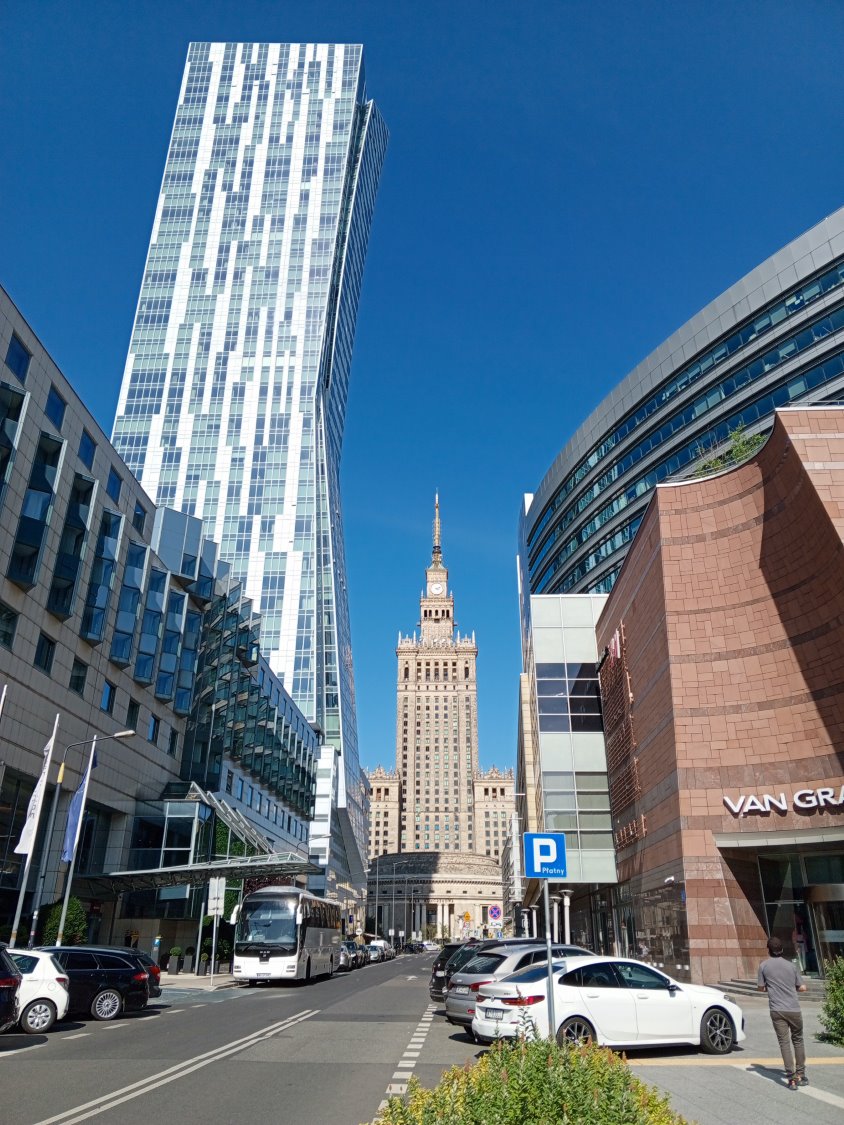 Zdjęcie za dnia z Tecno Spark 10 Pro