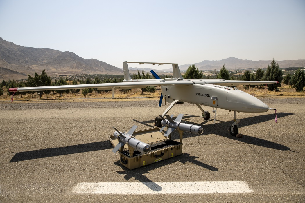 Może przelecieć pół kontynentu i unicestwić cel. Nowy dron bojowy Iranu Mohajer-10 zaskakuje