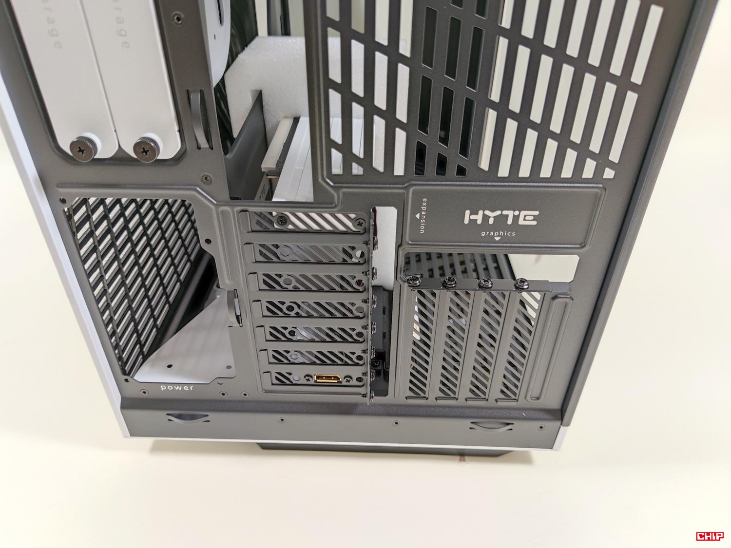 test Hyte Y70 Touch, recenzja Hyte Y70 Touch, opinia Hyte Y70 Touch