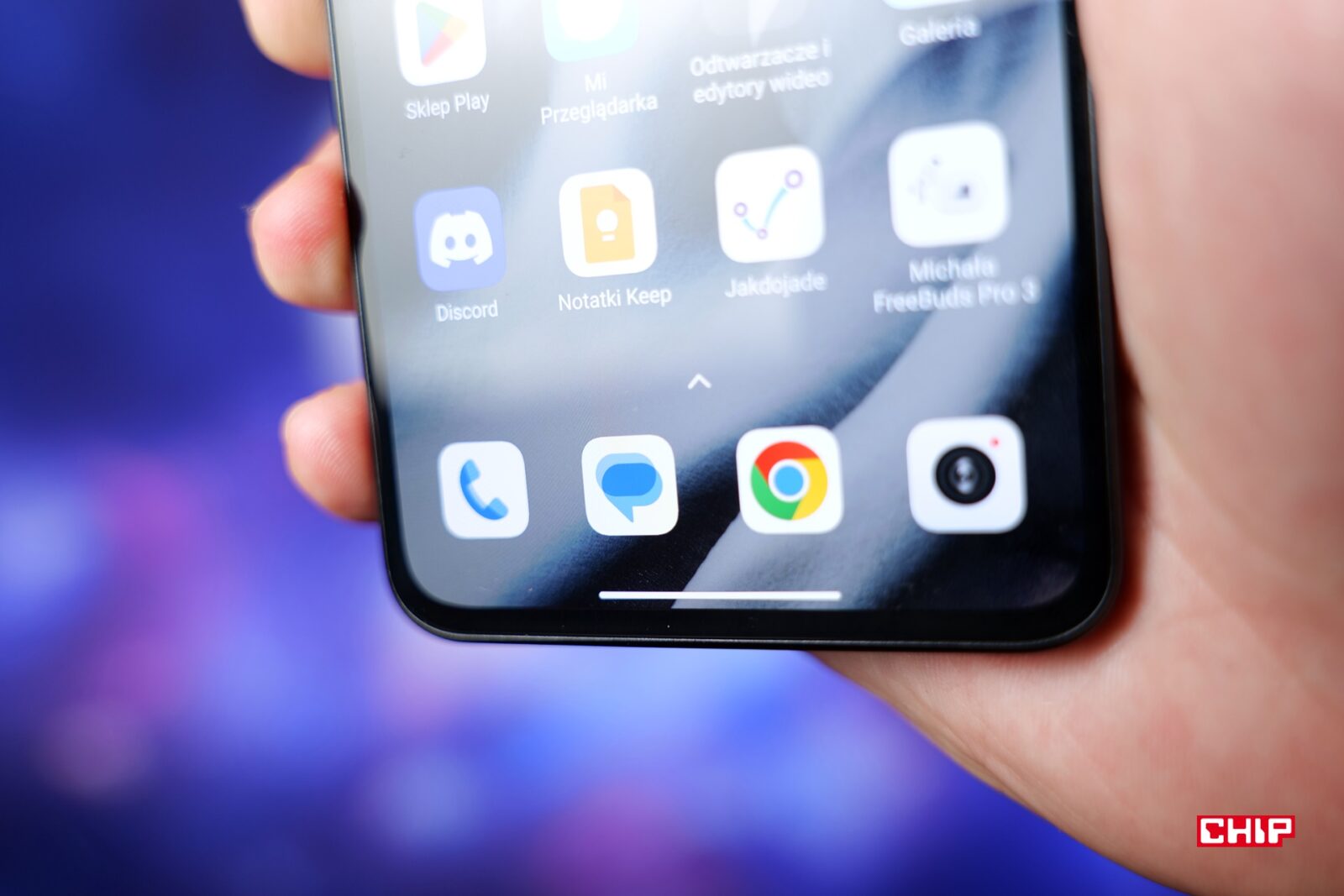 Podbródek - dolna ramka Xiaomi 13T