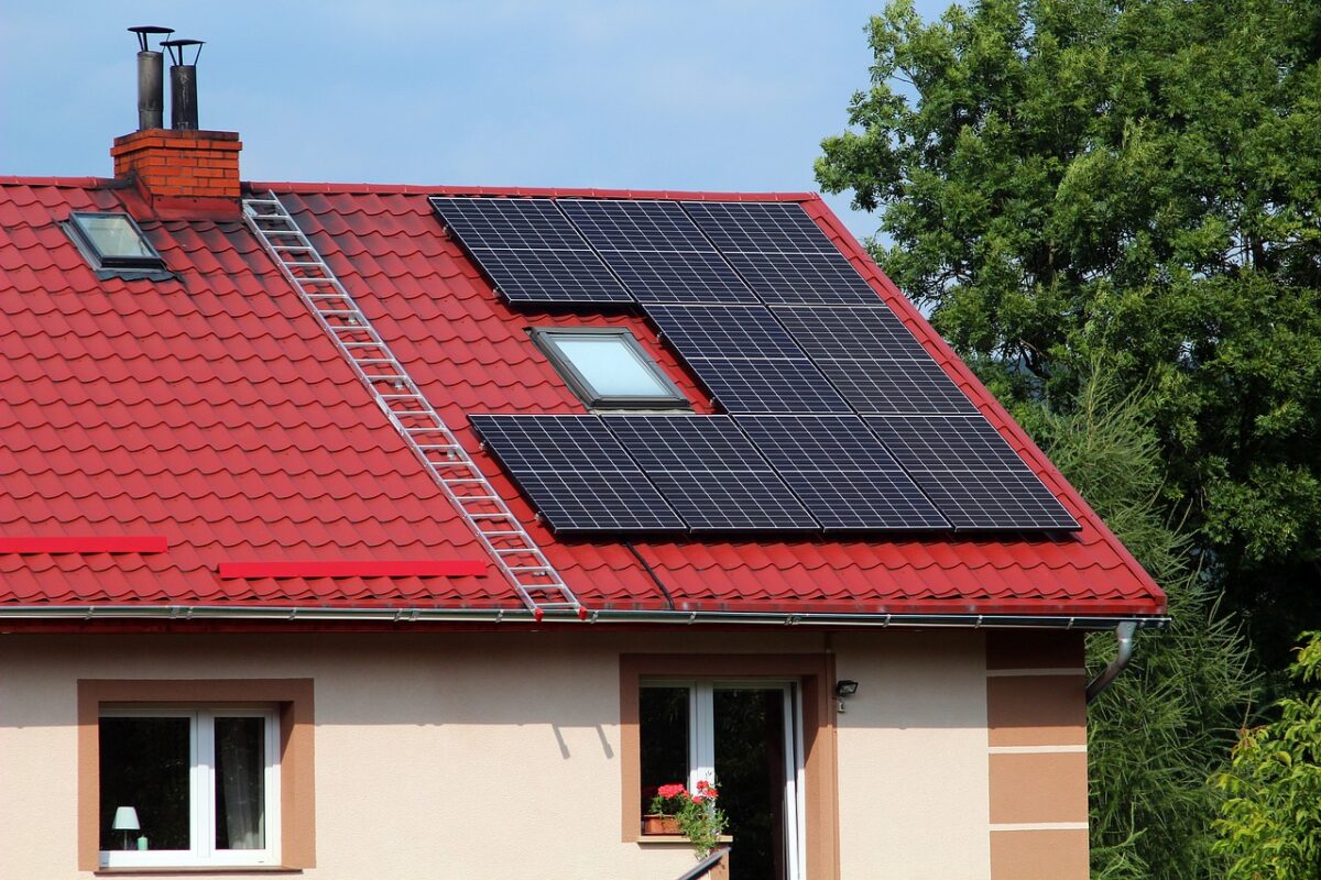 Połączono grafen z wyjątkowym składnikiem. Fotowoltaicznie ta para wygląda jak Flip i Flap