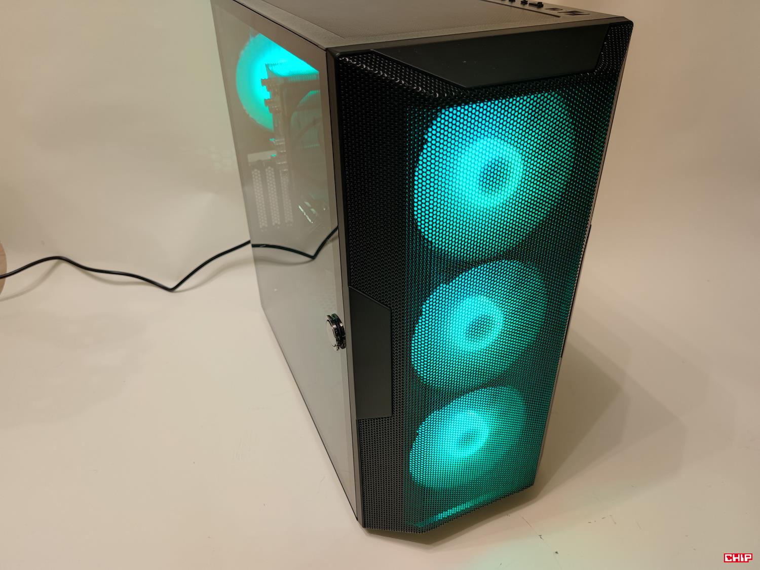 test FSP CUT592, recenzja FSP CUT592, opinia FSP CUT592