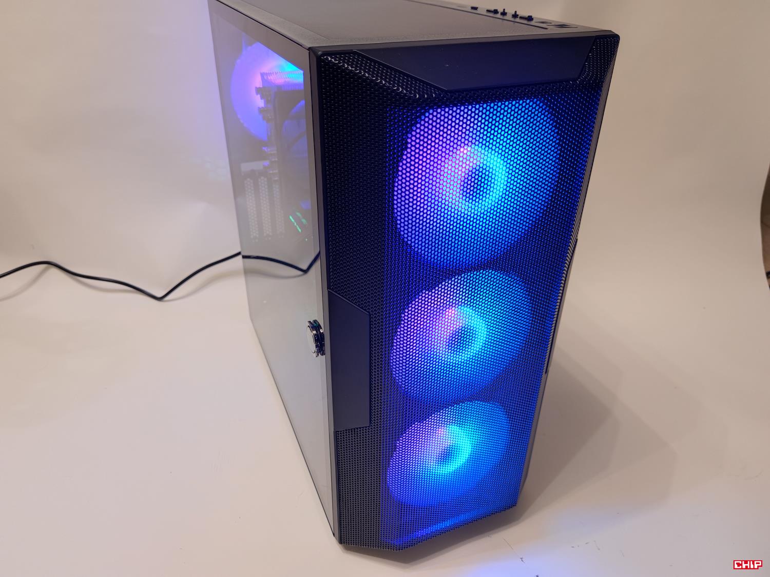 test FSP CUT592, recenzja FSP CUT592, opinia FSP CUT592