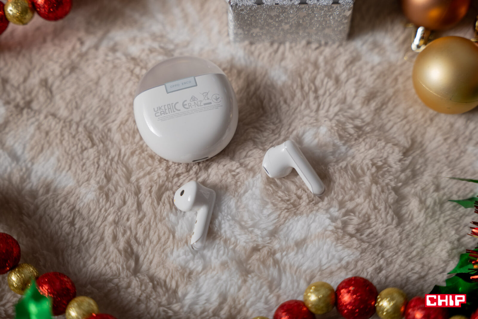 OPPO Enco Air3 i etui