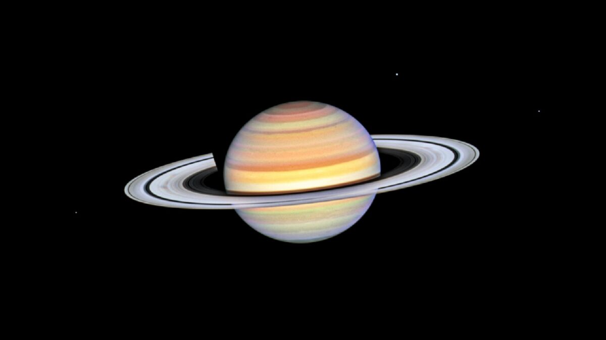 Tajemnicze struktury przy Saturnie. Naukowcy nie mają pojęcia, co zobaczyli