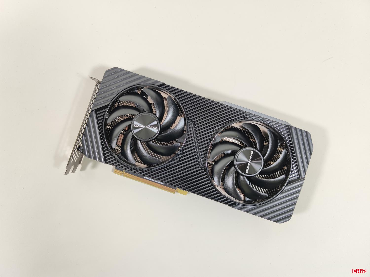 test Gainward GeForce RTX 4070 SUPER Ghost, recenzja Gainward GeForce RTX 4070 SUPER Ghost, opinia Gainward GeForce RTX 4070 SUPER Ghost