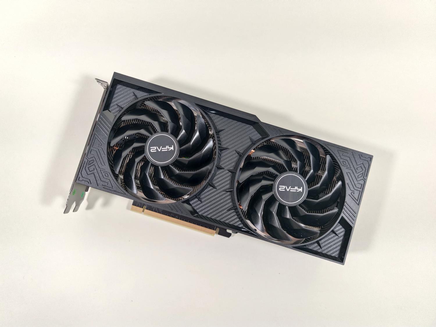 test KFA2 GeForce RTX 4070 SUPER 1-Click OC 2X, recenzja KFA2 GeForce RTX 4070 SUPER 1-Click OC 2X, opinia KFA2 GeForce RTX 4070 SUPER 1-Click OC 2X