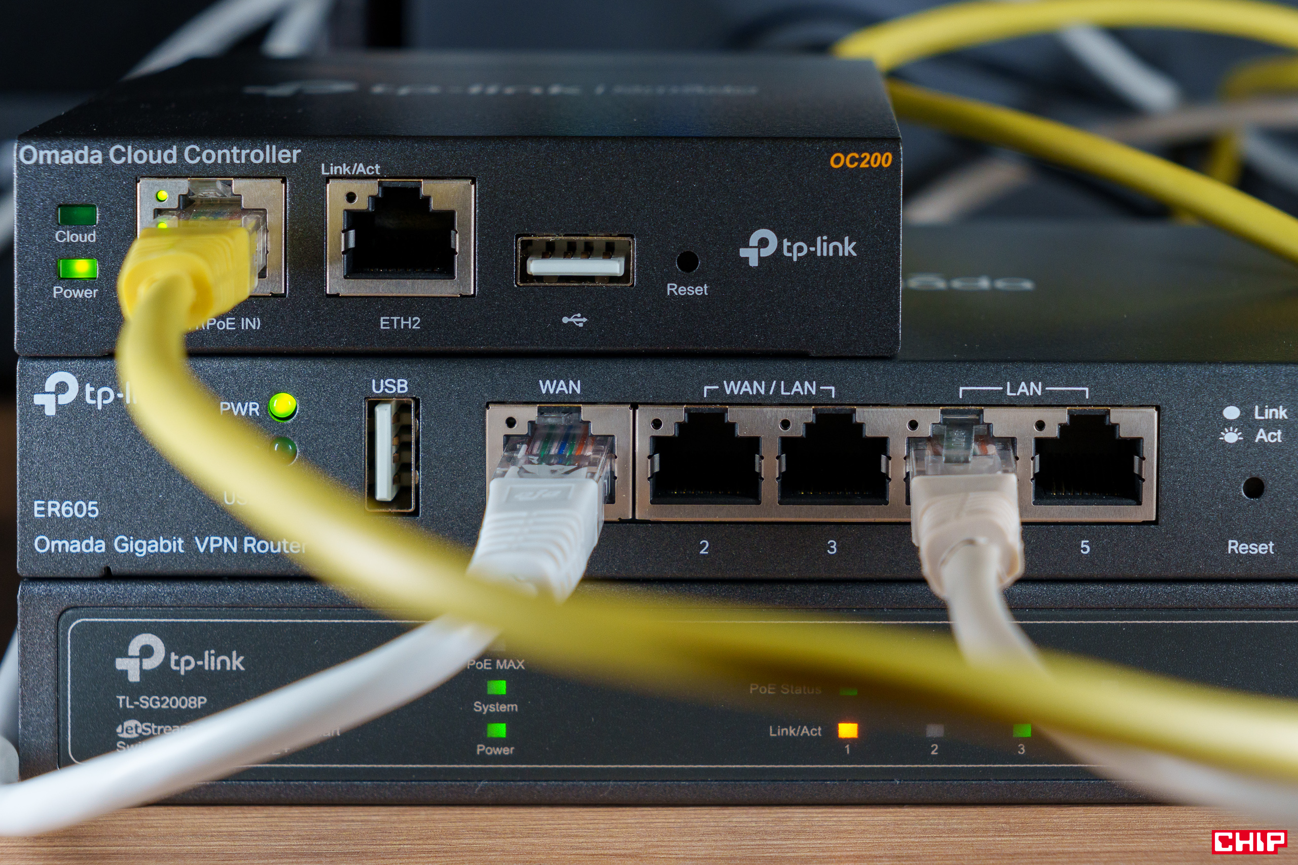 TP-Link Omada ER605, TL-SG2008P, EAP650, OC200