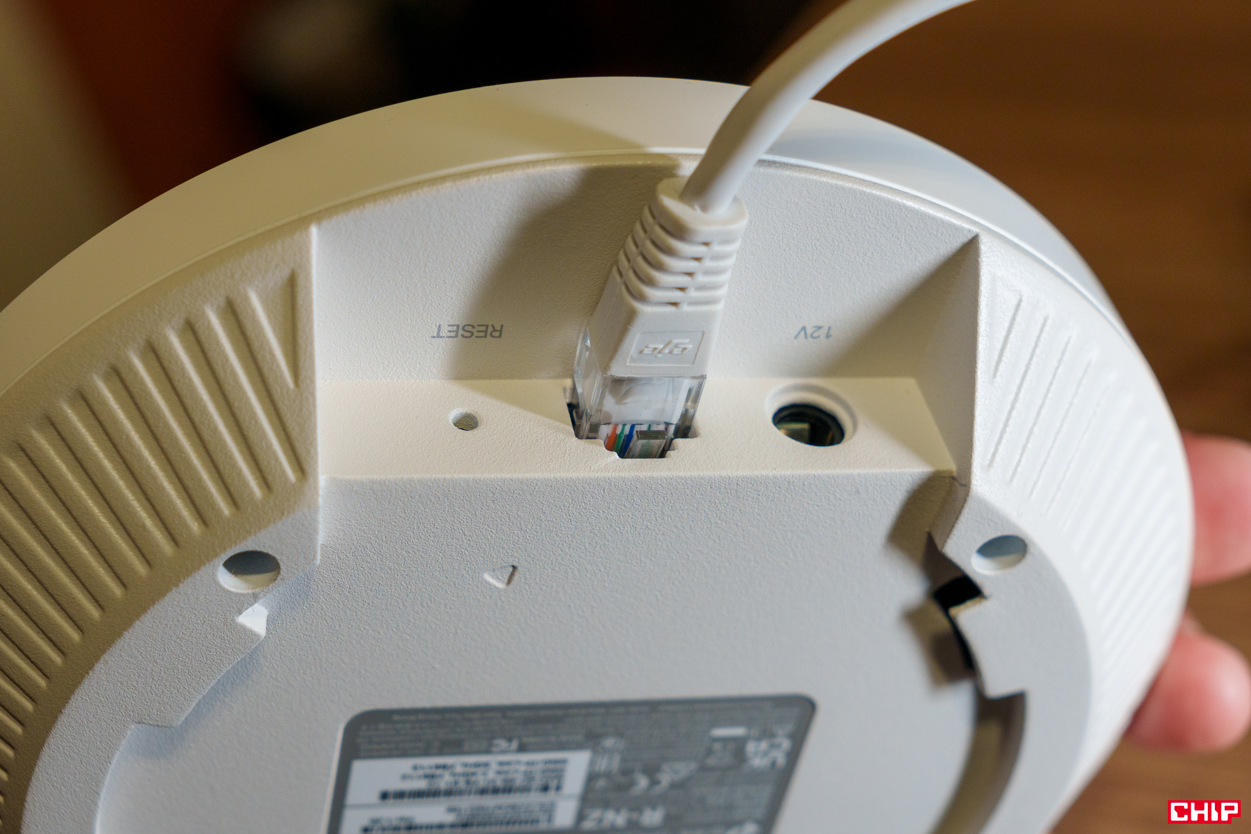 TP-Link Omada ER605, TL-SG2008P, EAP650, OC200