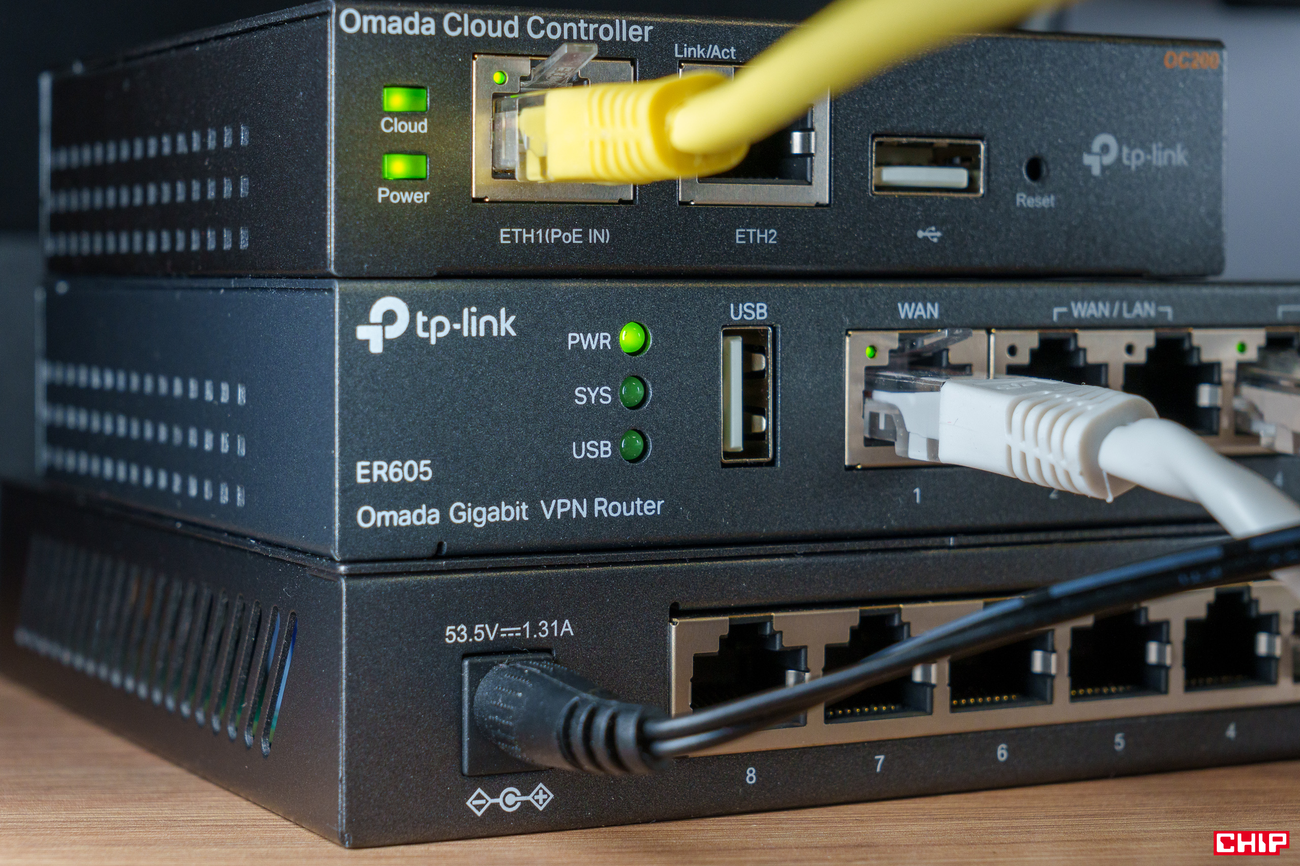 TP-Link Omada ER605, TL-SG2008P, EAP650, OC200